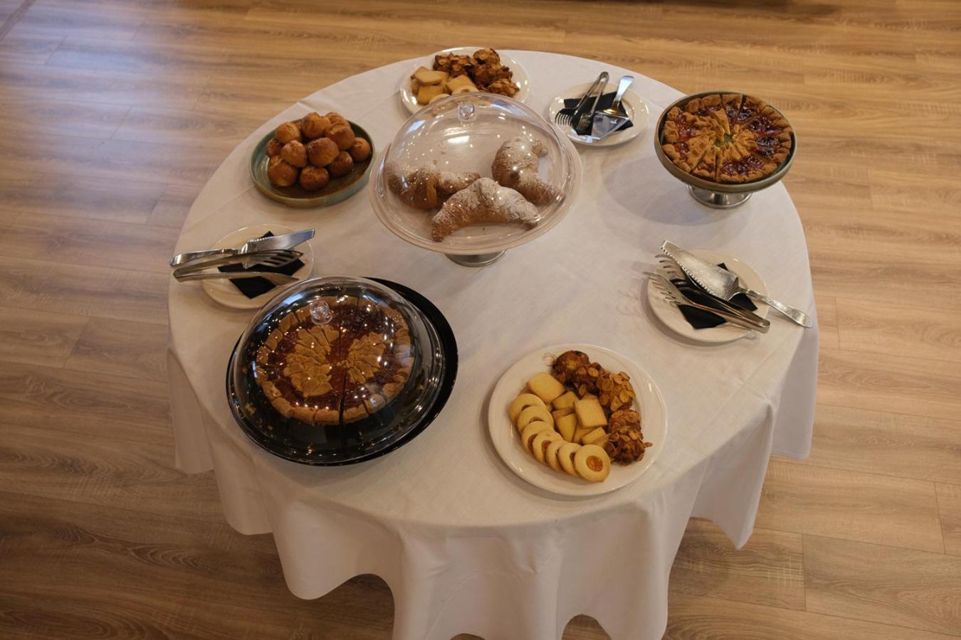 Lake Hotel La Pieve Pisogne Ngoại thất bức ảnh